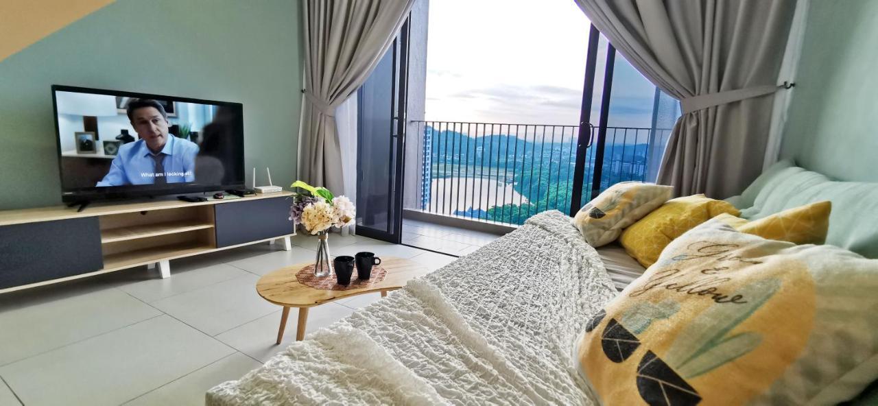 Astetica Pool & Lake View High Floor 100Mbps Wifi Netflix Seri Kembangan Eksteriør billede